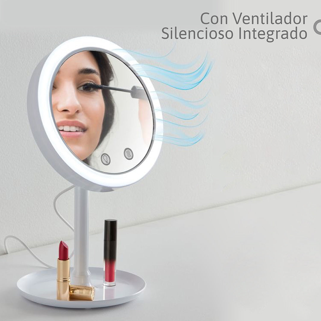Espejo LED Portátil con Ventilador y Aumento 5X: Iluminación Perfecta