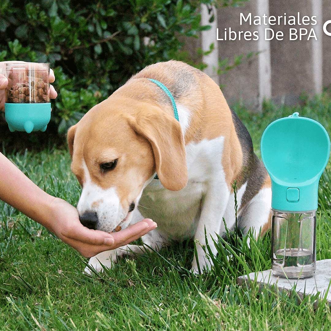Botella 4 en 1 para Mascotas: Hidrata, Alimenta y Limpia en Cada Aventura